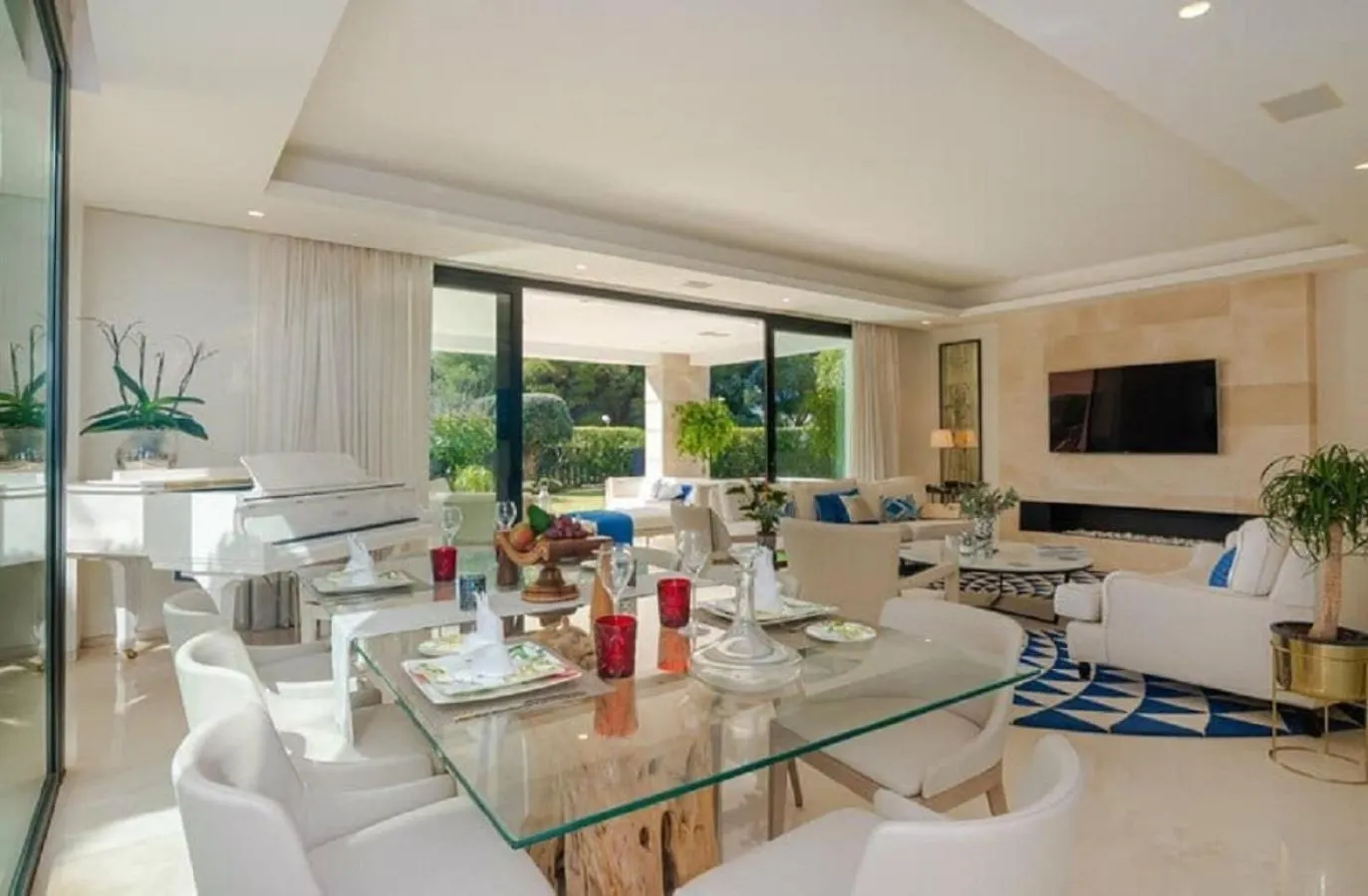 Casa Menard Villa Marbella Spain